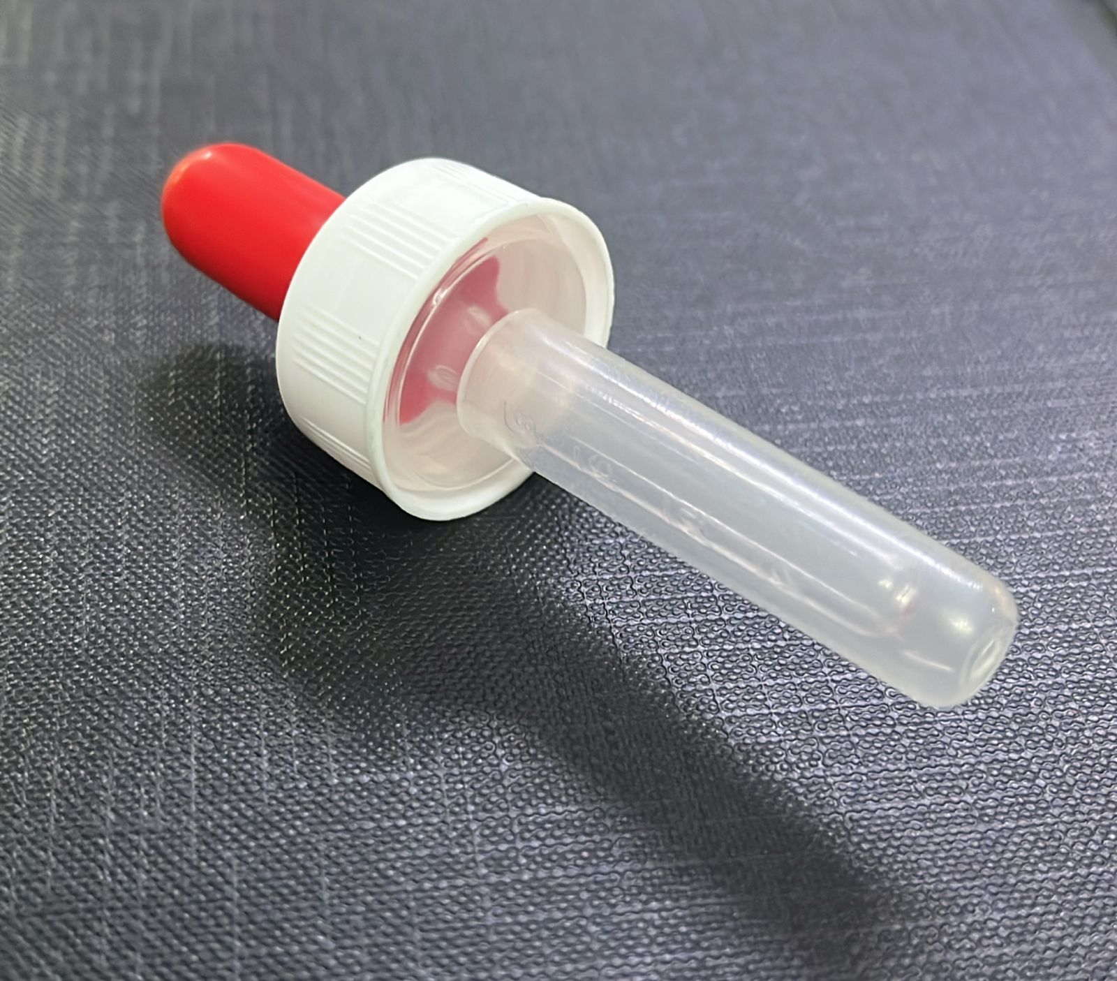 25x75 Plastic Dropper — view 1
